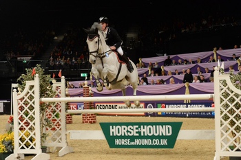 Simon Buckley and Wordsworth rewrite the script at HOYS Simon Buckley and Wordsworth rewrite the script at HOYS